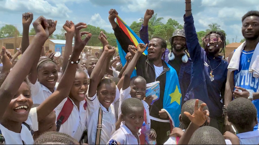 Jeunesse africaine, réveillons nos consciences et construisons ensemble l’Afrique de demain.